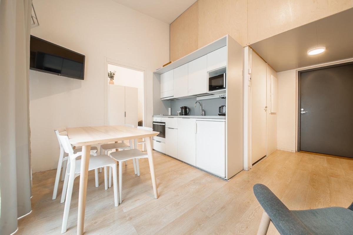 Spot Apartments Martinlaakso 万塔 外观 照片